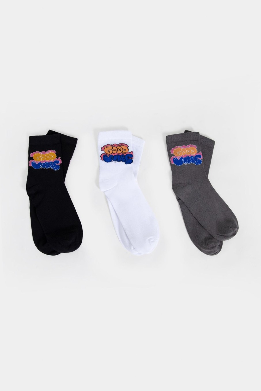 New Pack Of 3 Good Vibes Socks Accessories