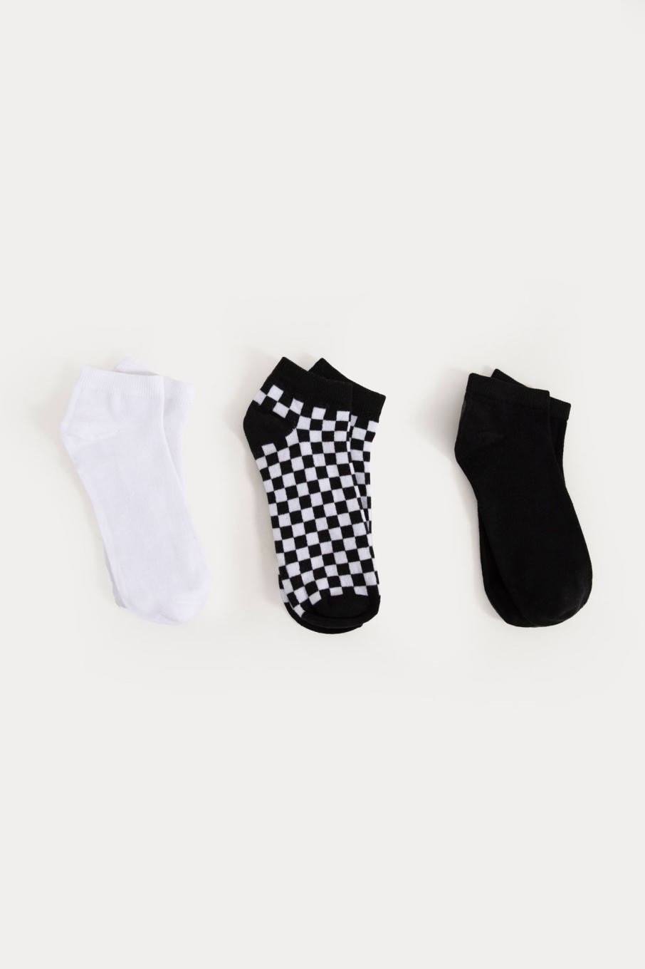 Wholesale Pack Of 3-Solid& Checkered Socks Accessories