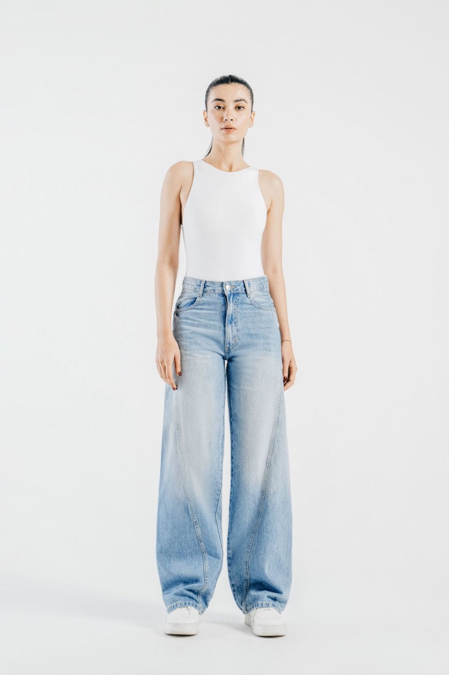 Wholesale Wide Leg Jeans With Twisted Side Seam Jeans