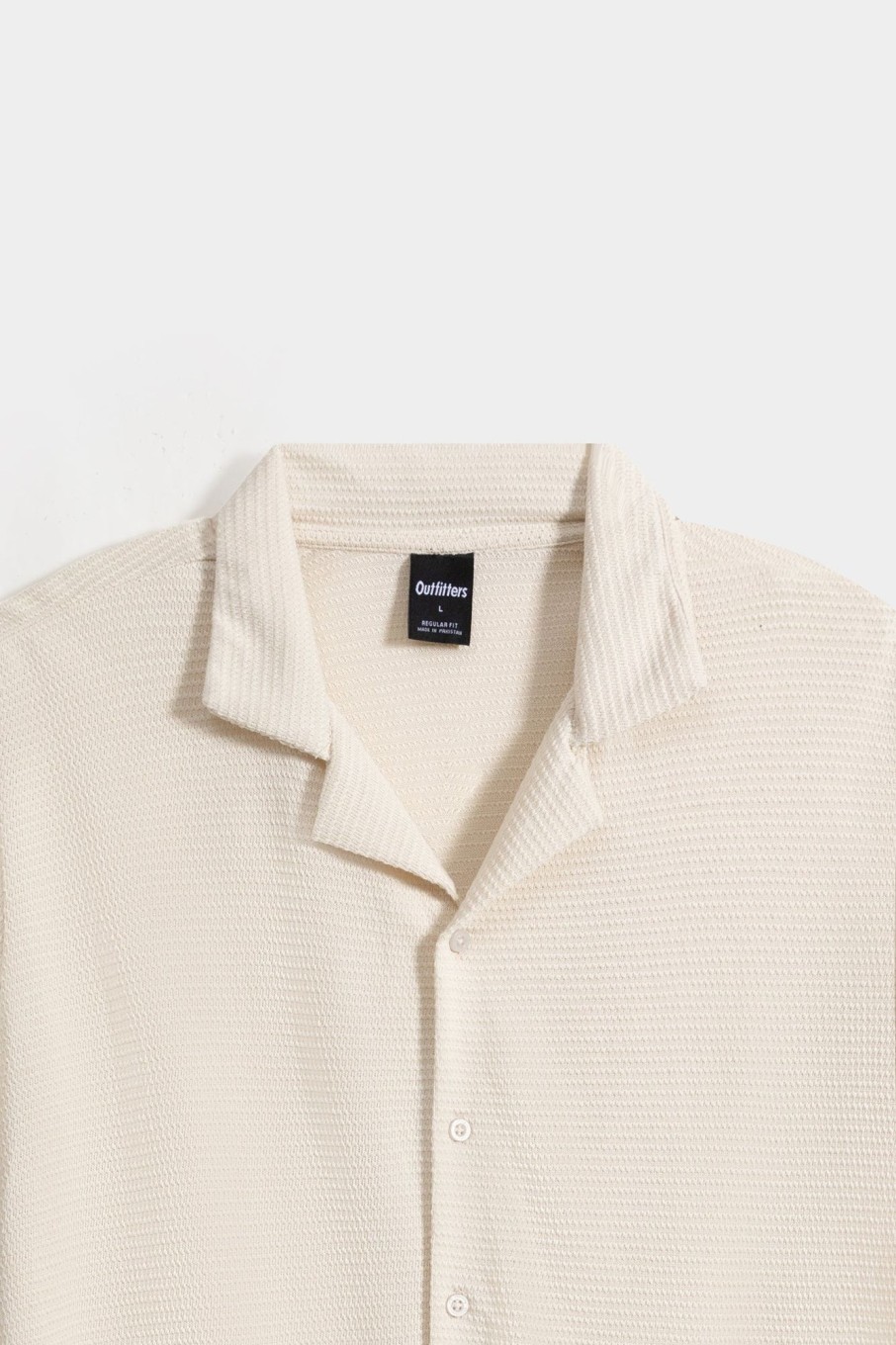 New Textured Resort Collar Shirt Polos