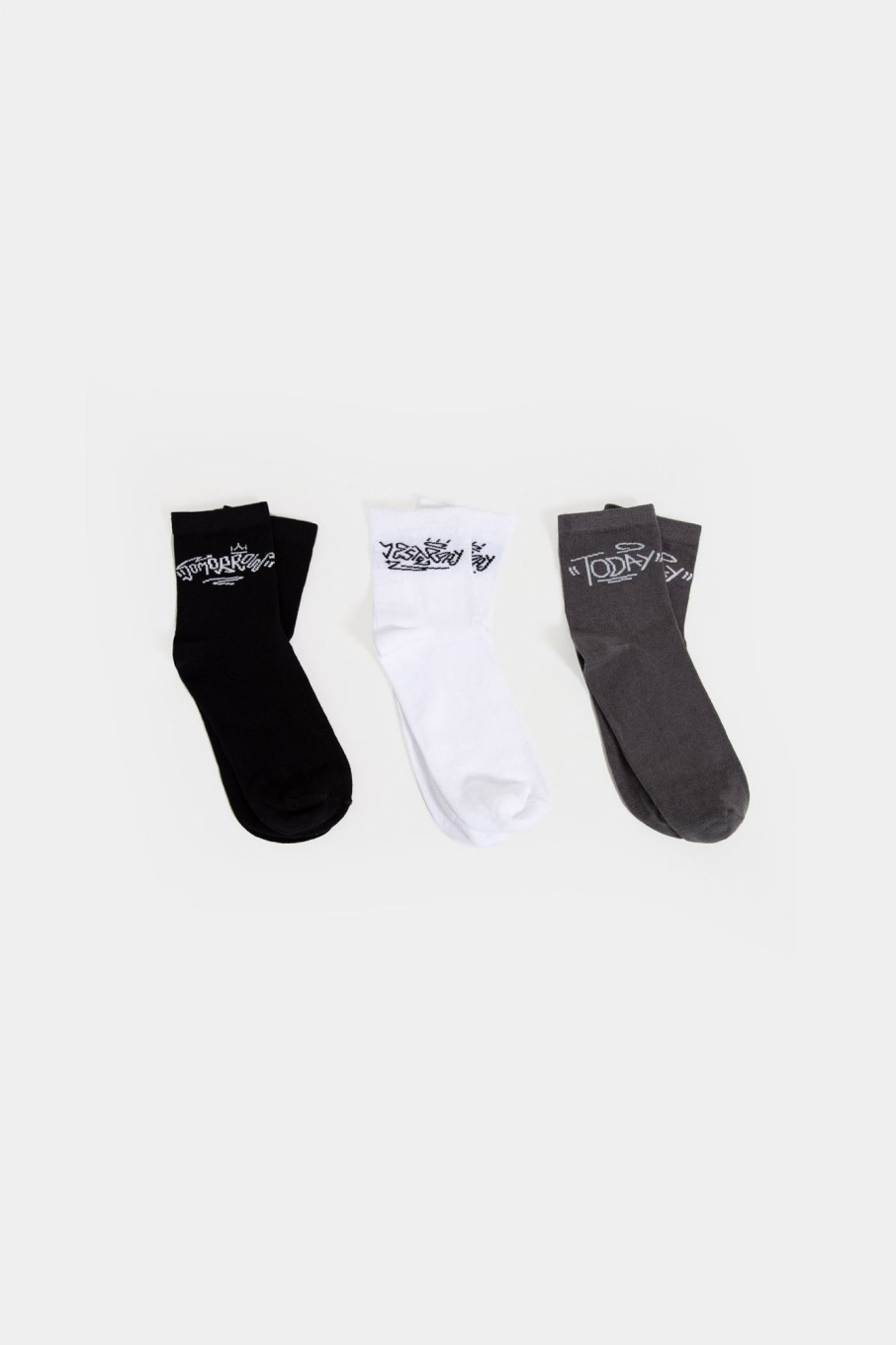 Wholesale Pack Of 3 Text Socks Accessories