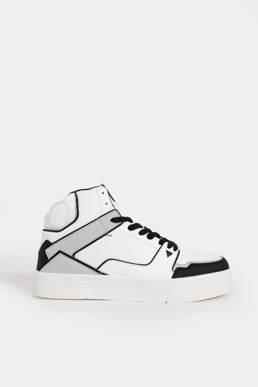 New High-Top Sneakers With Contrast Piping Shoes