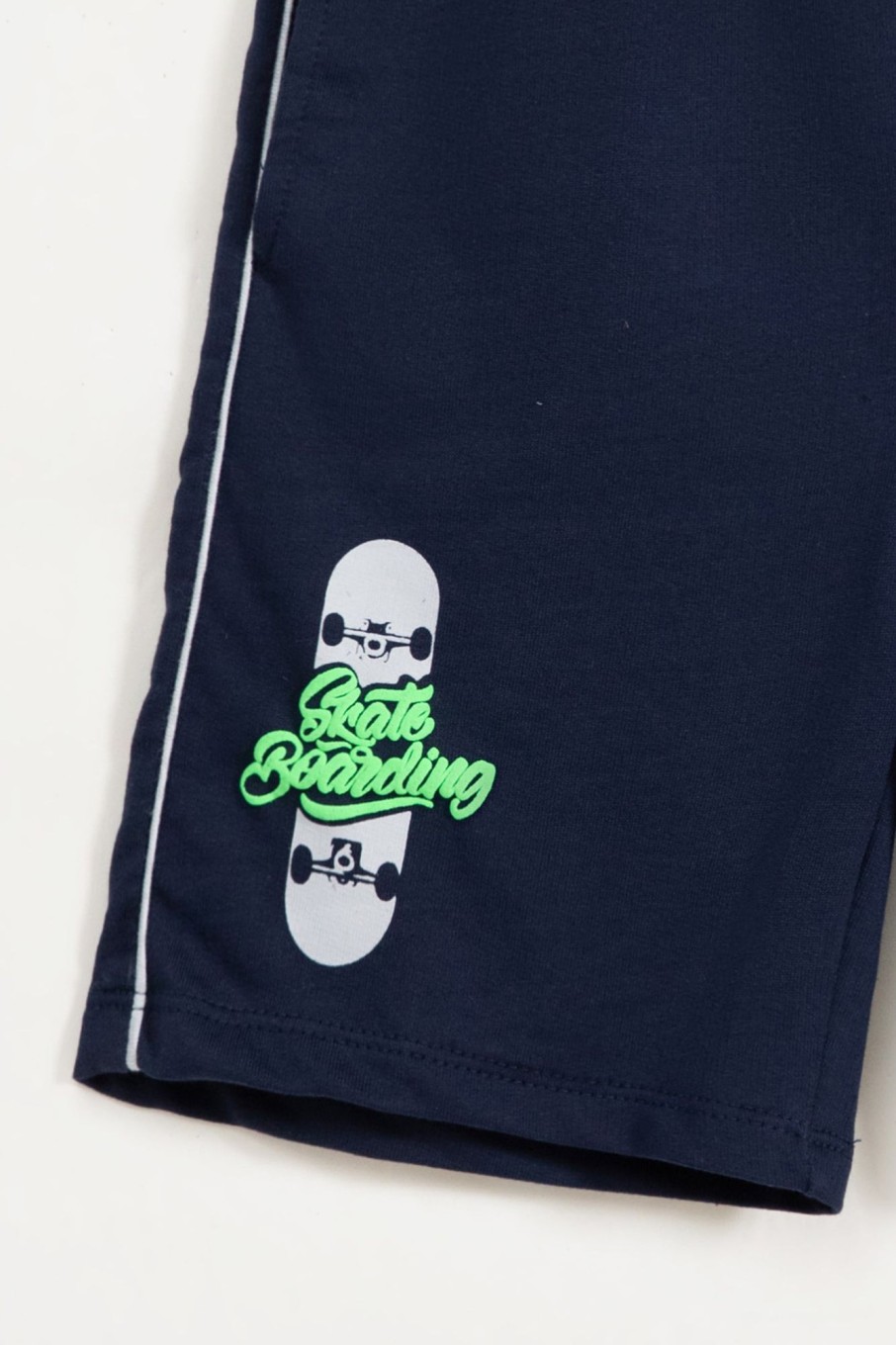 Online Skate Board Graphic Knitted Shorts Shorts